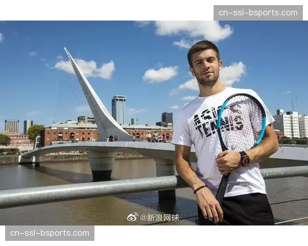 克鲁格接发球站位 美国新星试图通过站位变化寻求突破